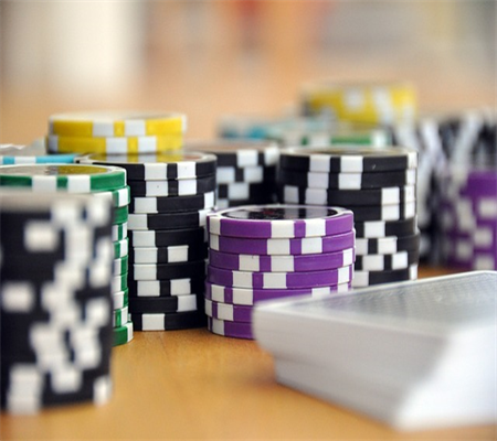 Chiến Lược Trước Khi Mở Bài Texas Hold'em: Xây Dựng Khởi Đầu Đúng Đắn